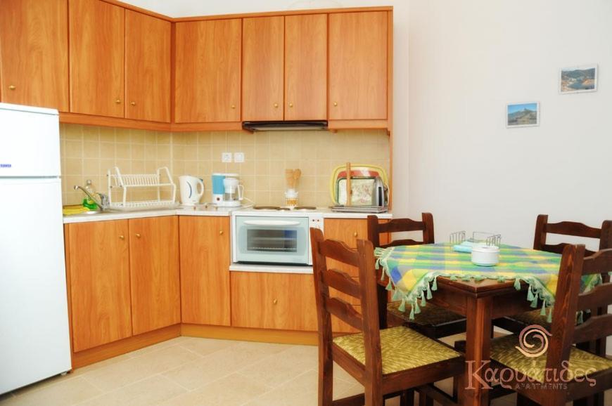Karyatides Apartments Kariá エクステリア 写真